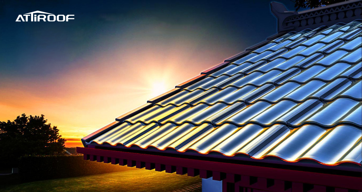Cobertura com painéis solares integrados e telhas de resina sintética durante o pôr do sol, apresentando soluções de energia sustentável em coberturas. Cobertura com painéis solares integrados e telhas de resina sintética durante o pôr do sol, apresentando soluções de energia sustentável em coberturas.